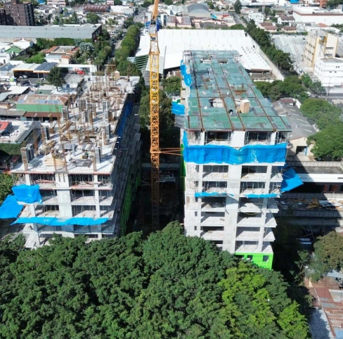 Vista superior de ambas torres en construcción